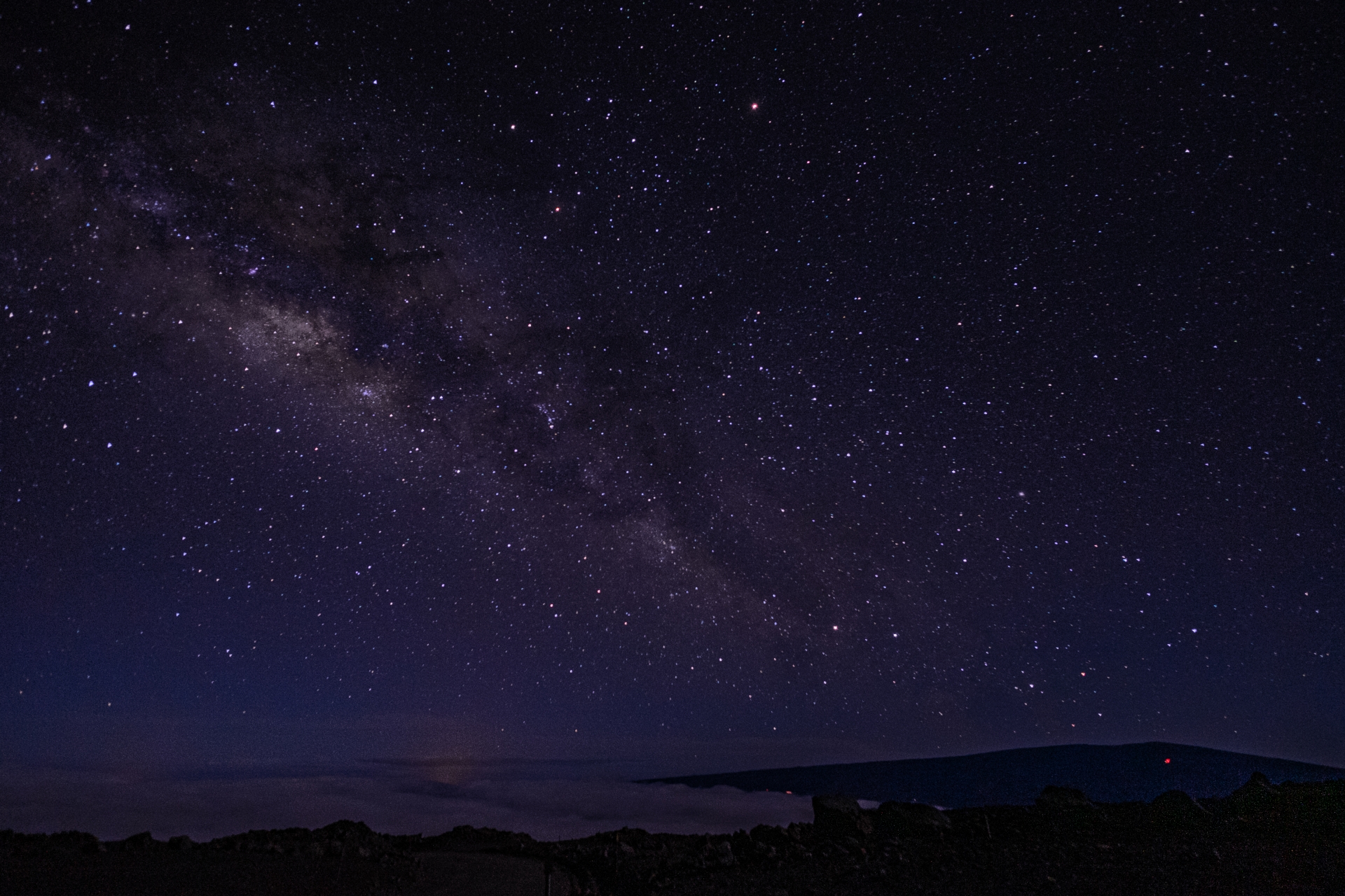 マウナ・ケア山の星空